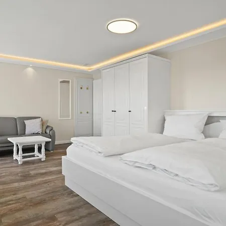 Gurtdeel Leuchtturm-suite Apartment Hornum